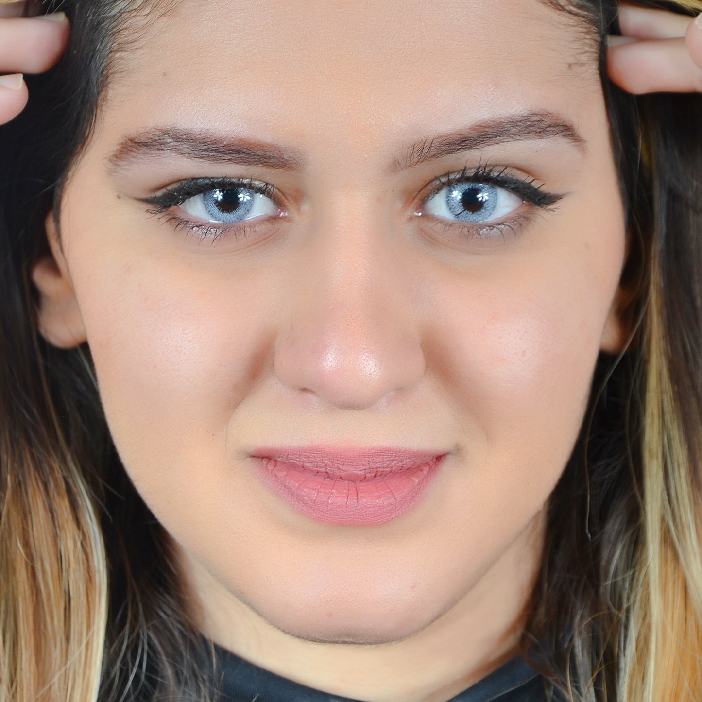 GRIS ( ANUELLE 1 an )